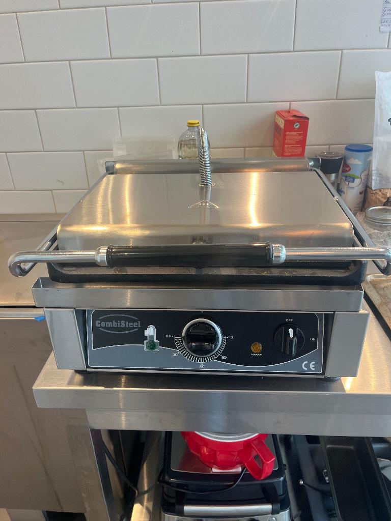 Contactgrill, Ophalen, Zo goed als nieuw