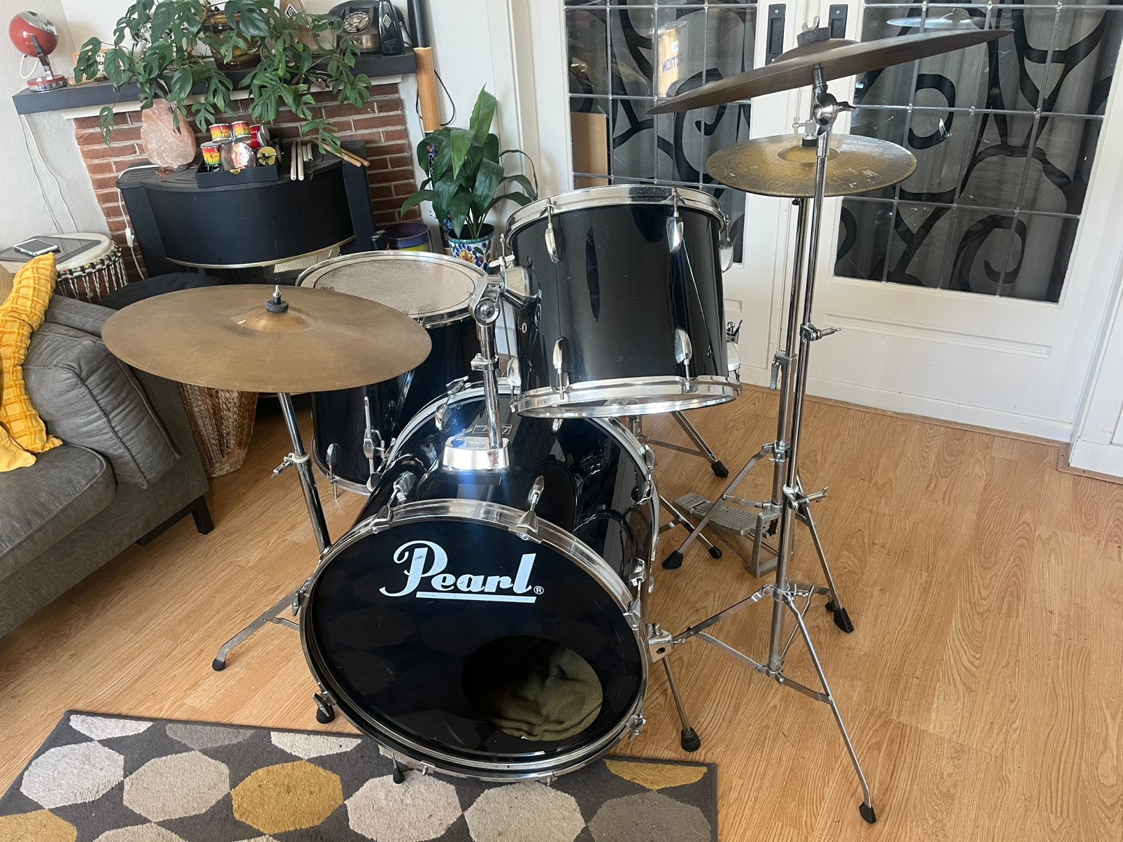 Pearl Forum drumstel incl. Paiste/Pearl bekkenset, Ophalen of Verzenden, Zo goed als nieuw, Drums of Percussie