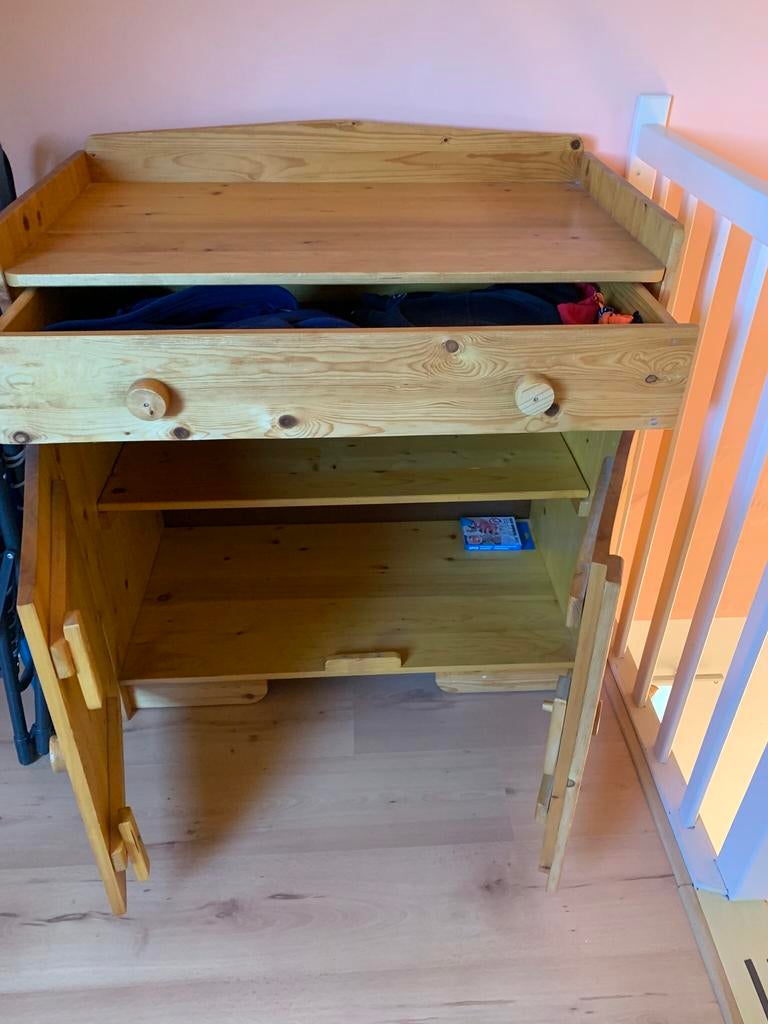 Een handgemaakte houten commode, Gebruikt, 50 tot 70 cm, 100 cm of meer, Commode