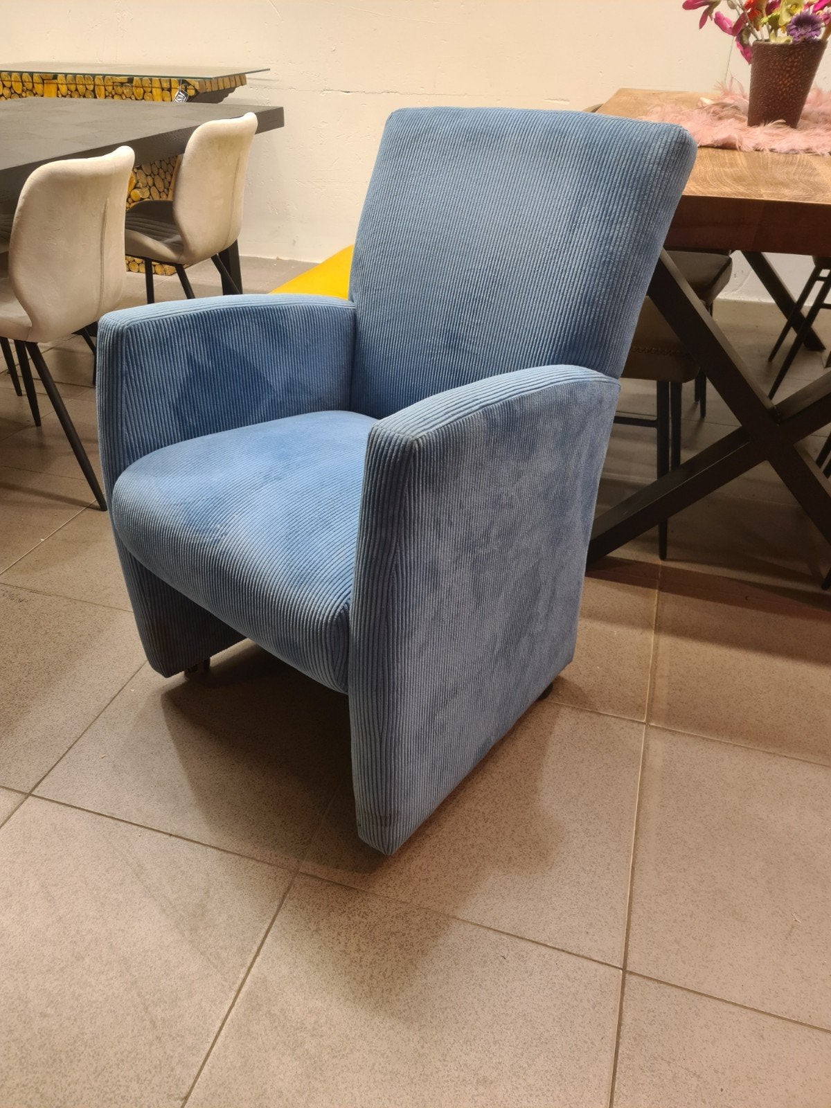 nieuwe landelijke eetkamerstoel blauw ribstof wieltjes €50, Huis en Inrichting, Stoelen, Ophalen, Industrieel landelijk barok brocante koloniaal boheems vintage