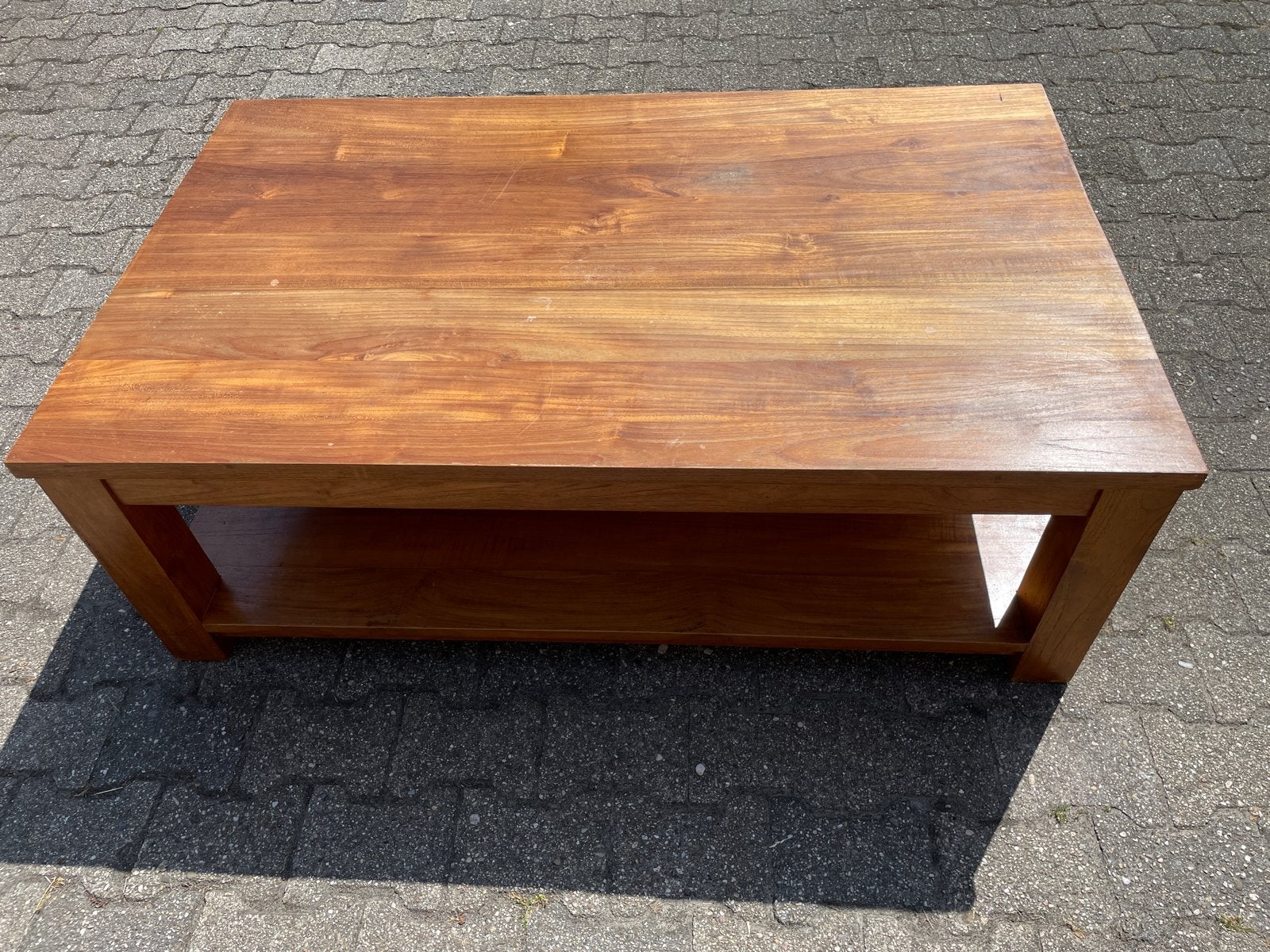 Massief houten salontafel met opbergruimte, Ophalen, Gebruikt, 100 tot 150 cm, 50 tot 100 cm