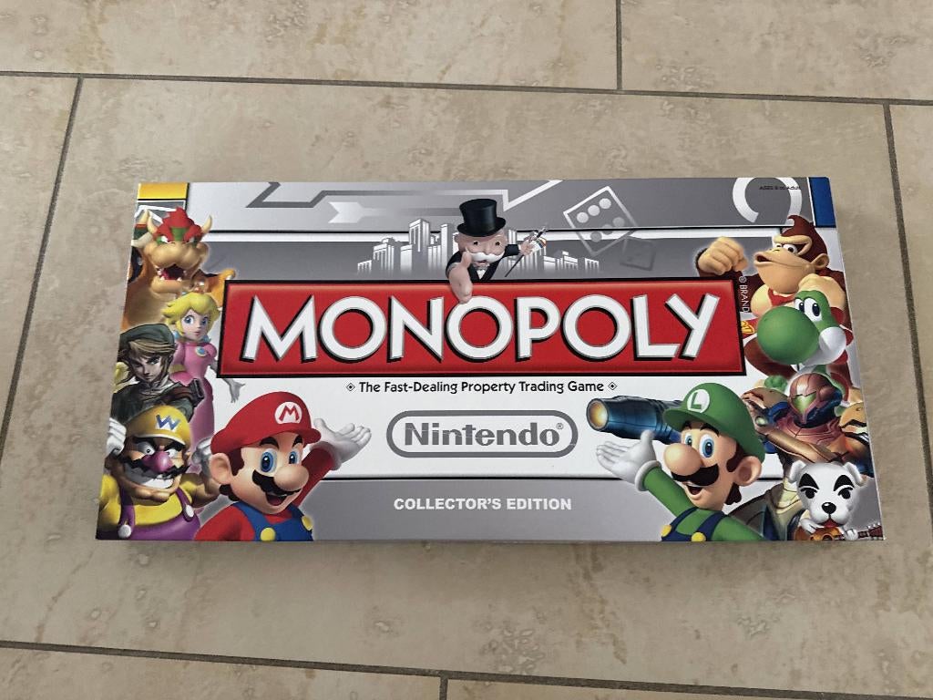 Nintendo Monopoly - Collectors edition, Hobby en Vrije tijd, Gezelschapsspellen | Bordspellen, Drie of vier spelers, Ophalen of Verzenden