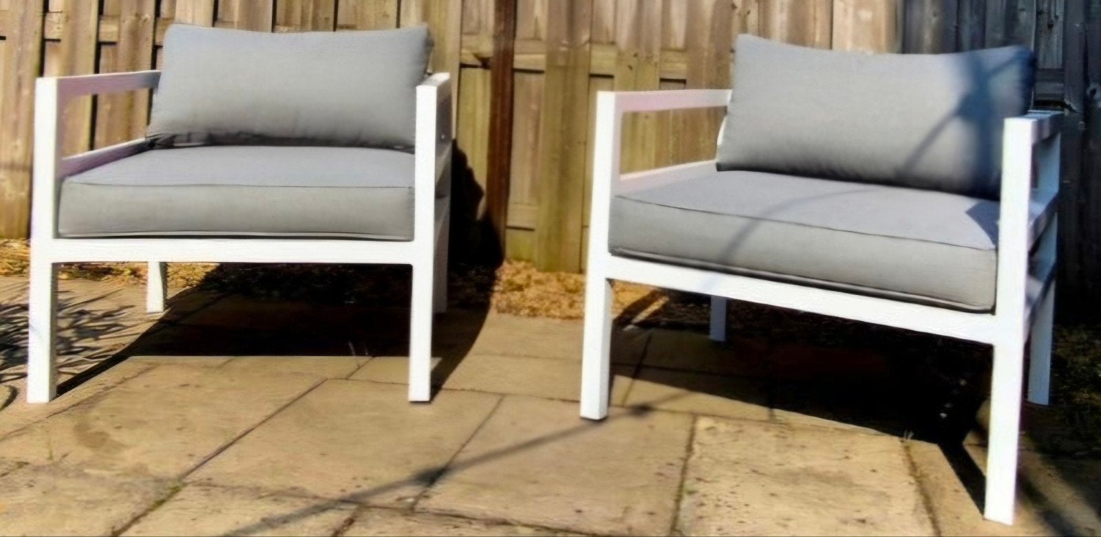 2 witte tuinstoelen vierkant cranenbroek, Tuin en Terras, Ophalen, Kunststof