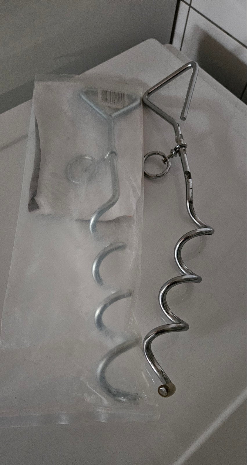 Nieuwe Grondpen Spiraal voor Hond🦮 of Kat🐈 en 1 gebruikte, Ophalen, Nieuw, Overige typen