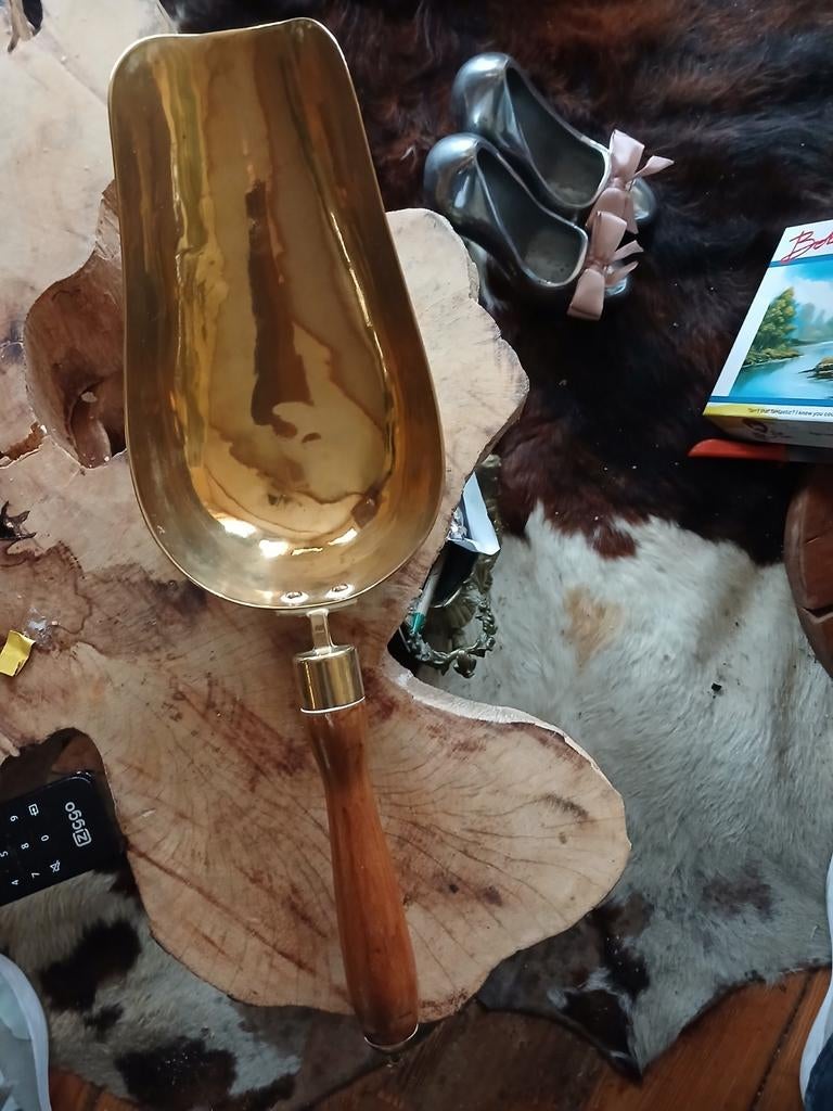 Vintage. Massief.messing graanschep., Ophalen of Verzenden, Koper