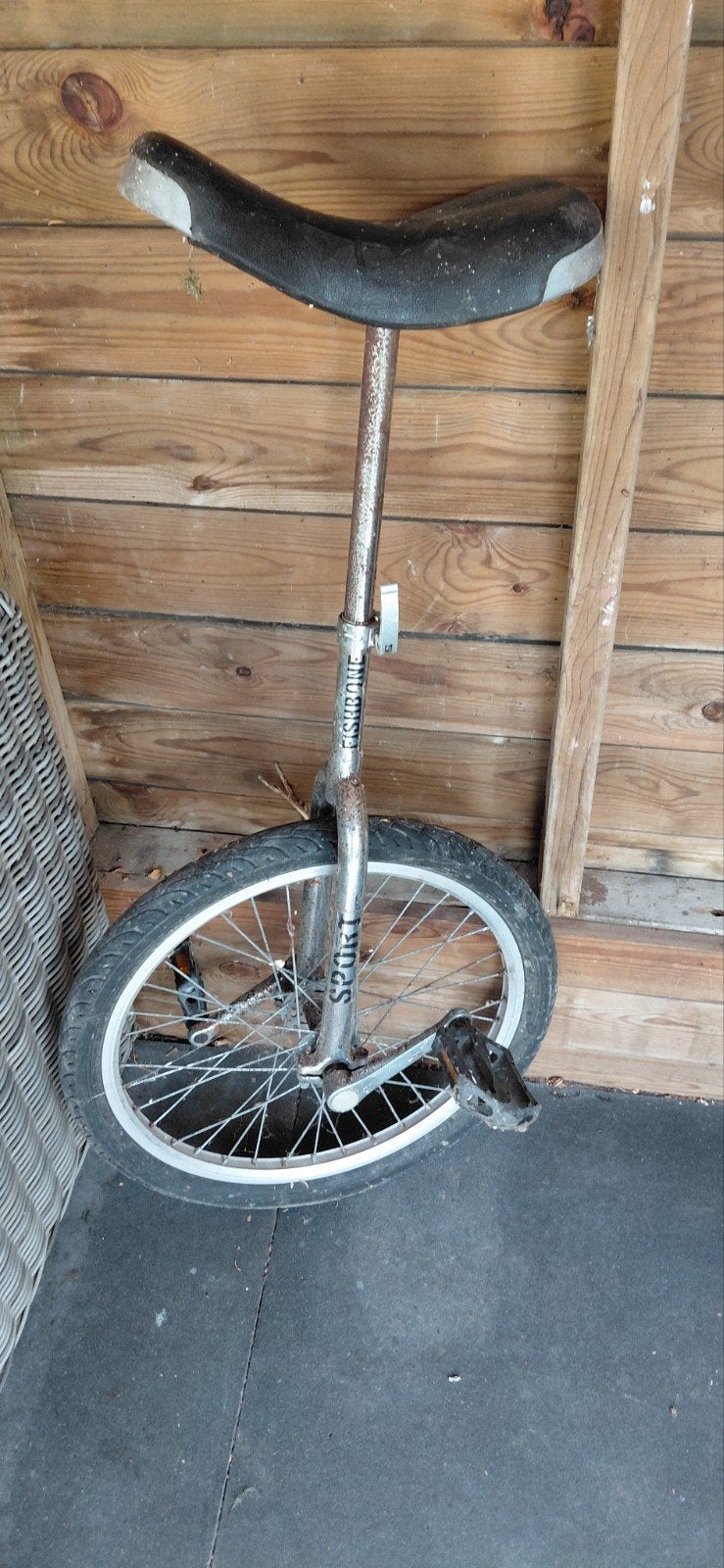 Fisbone eenwieler, Ophalen, Gebruikt