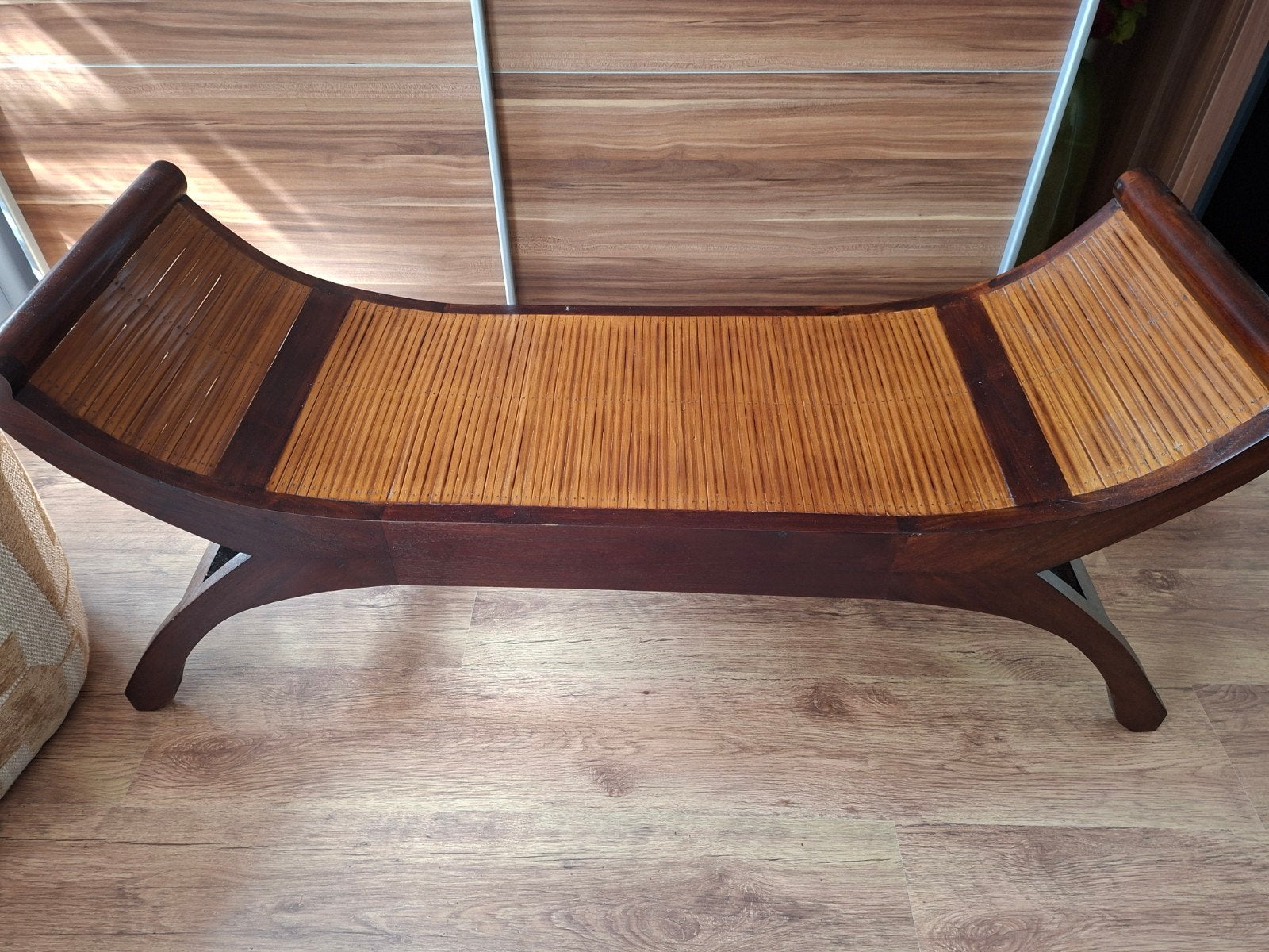 Houten bankje met rieten zitting - Koloniale stijl, Ophalen
