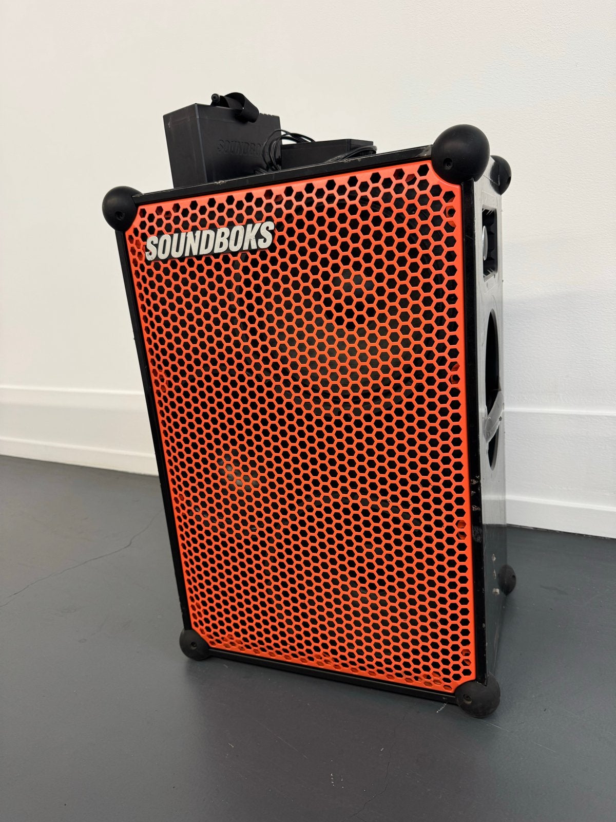 Soundboks 3 (Gen 3) met 2 batterijen - Zo goed als nieuw, Party speaker, Zo goed als nieuw, Bluetooth, Ophalen