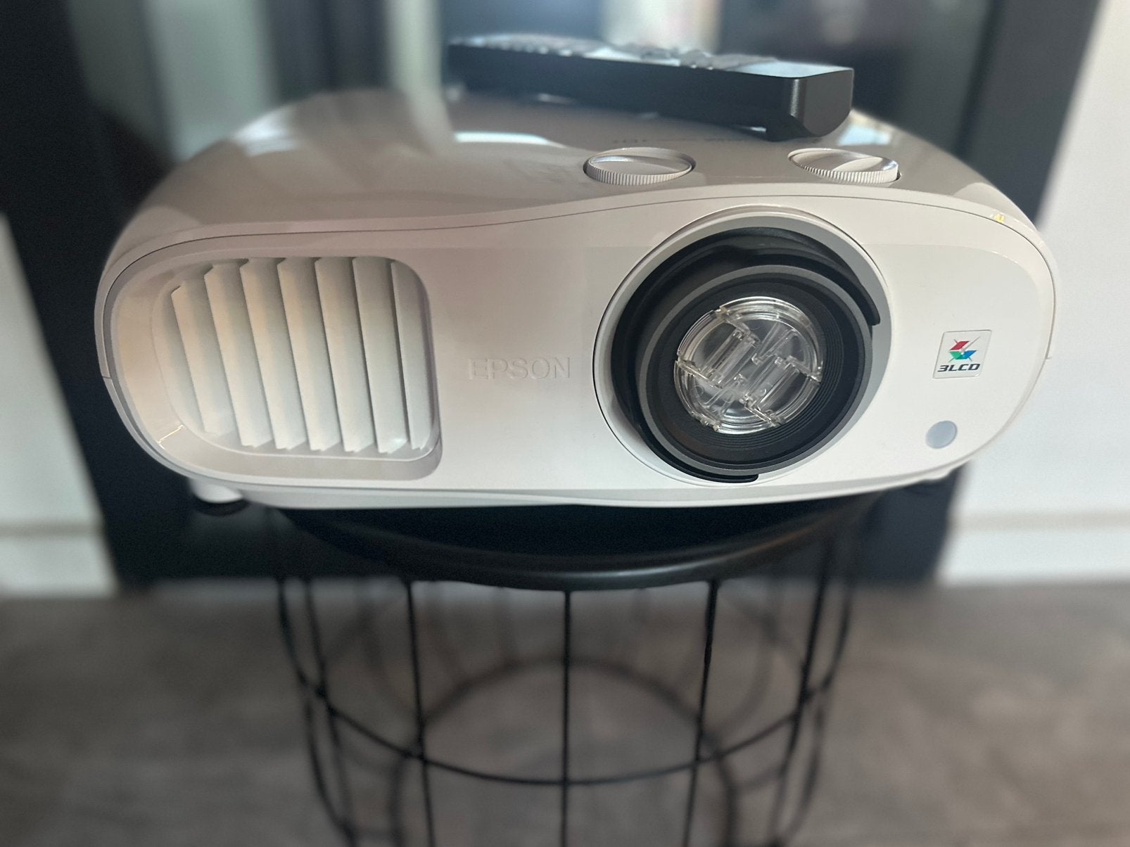 Epson EH TW6700 Full-HD/3000Ansilumens/3D/Nieuwstaat!, Ophalen of Verzenden, Zo goed als nieuw, LCD, Full HD (1080)