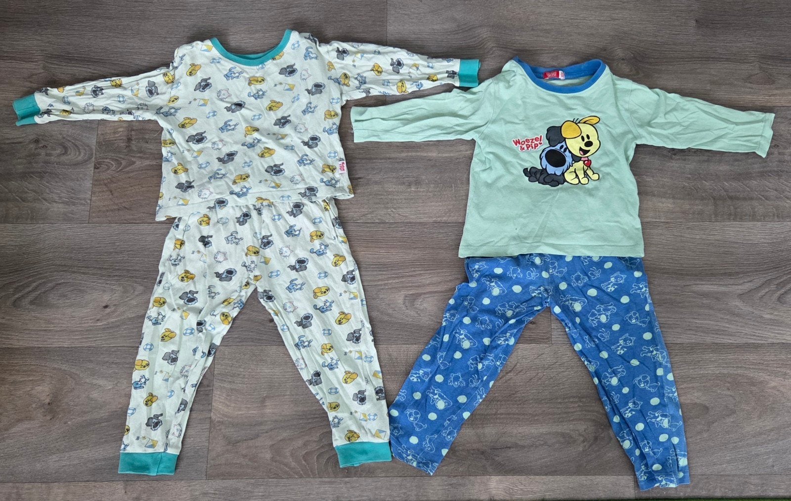 2 Woezel en Pip pyjama's maat 92-98, Ophalen, Nacht- of Onderkleding