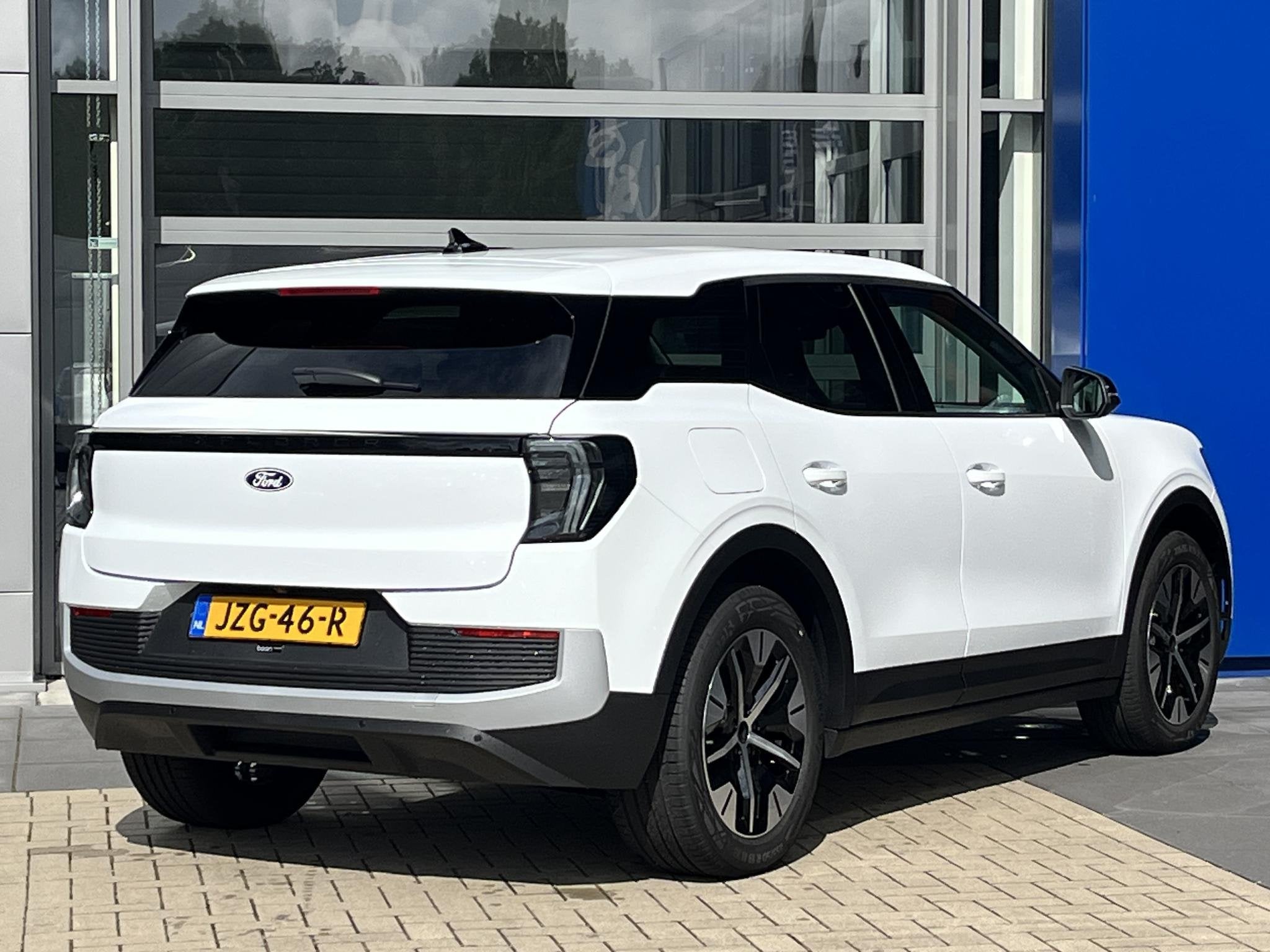 Ford Explorer Standard Range RWD 52 kWh | Adaptive Cruise C., Auto's, Ford, 12 maanden, Stof, Gebruikt, Zwart