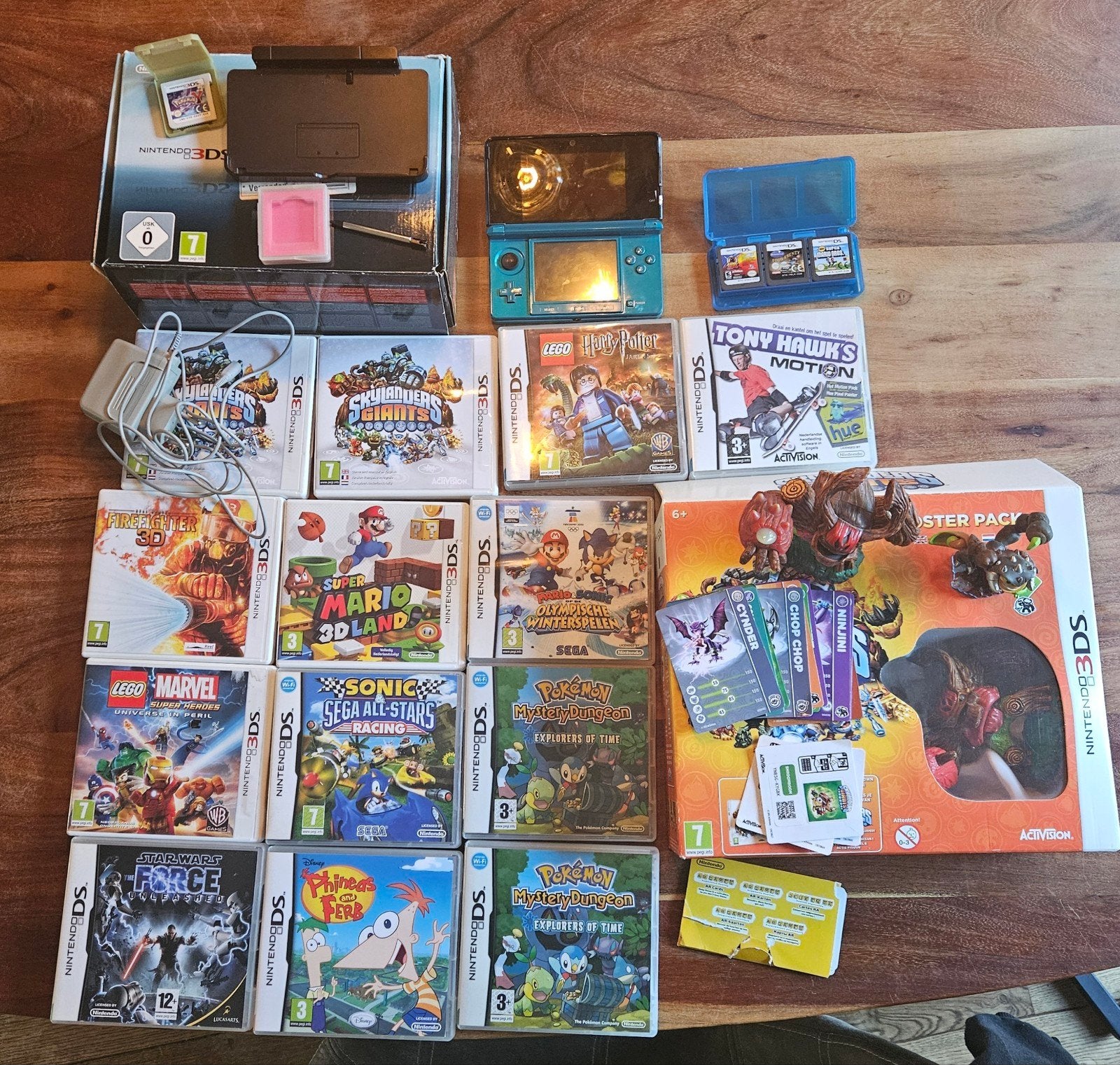 Complete Nintendo 3DS + spelletjes, Spelcomputers en Games, Met games, Overige modellen, Blauw, Ophalen of Verzenden