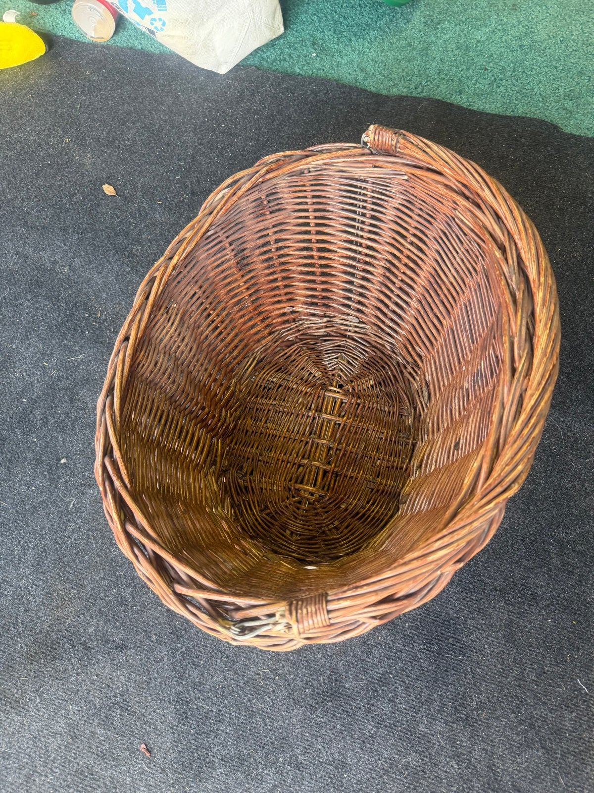 Vintage rieten fietsmand, Ophalen, Gebruikt, Fietsmand