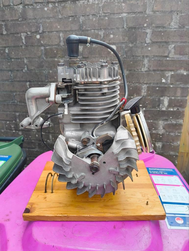 Schoolmodel motor, Antiek en Kunst, Curiosa en Brocante, Ophalen of Verzenden