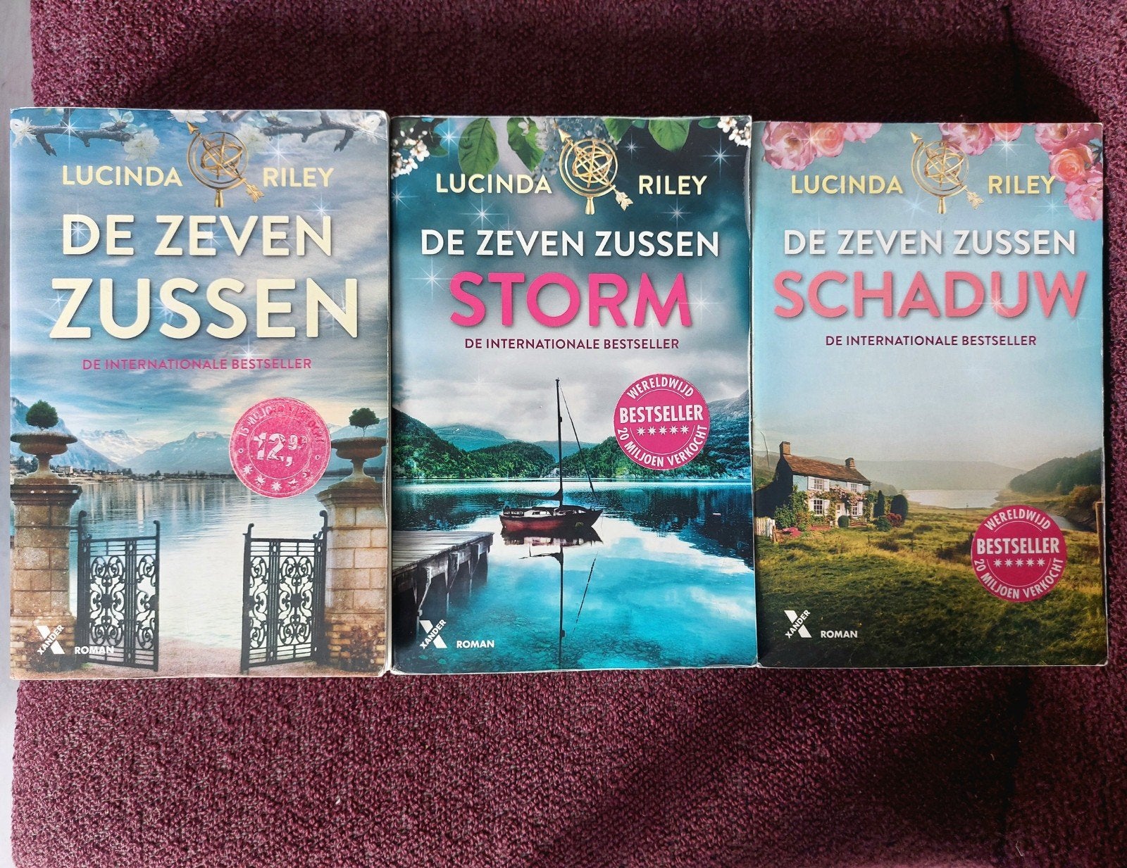 De Zeven Zussen serie (deel 1-2-3) - Lucinda Riley, Ophalen of Verzenden, Gelezen, Lucinda Riley