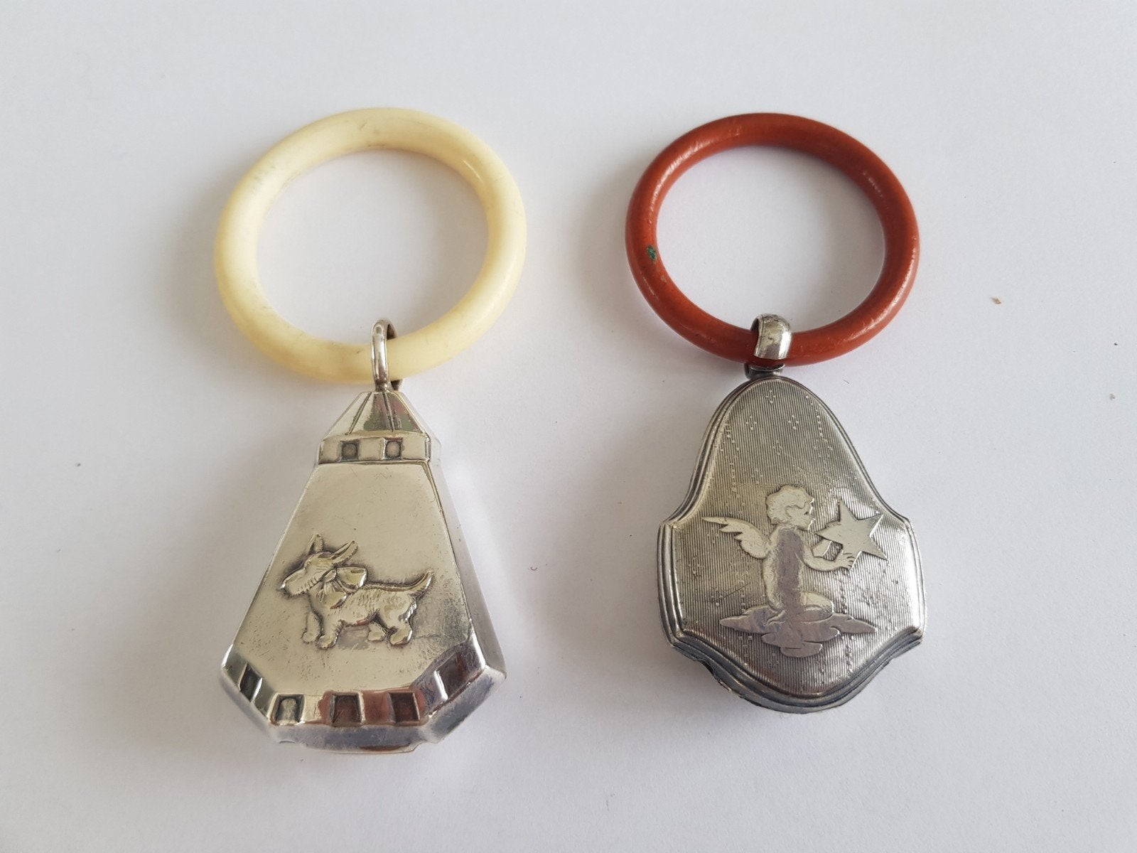 Vintage rammelaar 2x, Antiek en Kunst, Antiek | Speelgoed, Ophalen of Verzenden