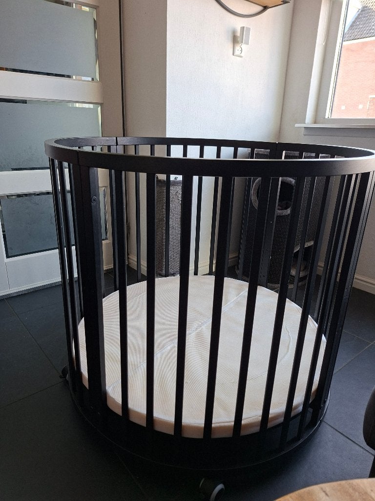 Baby box -  zwart rond, Kinderen en Baby's, Ophalen, Zo goed als nieuw, Rond, In hoogte verstelbaar