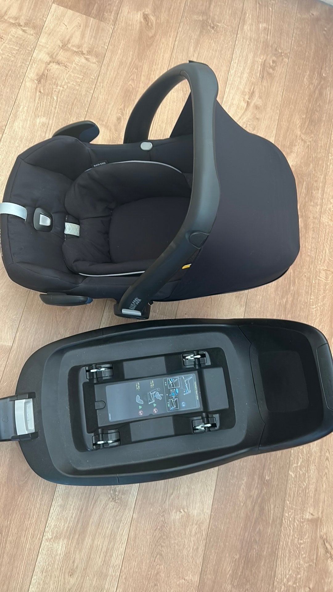 Maxi cosi rock met base / isofix, Ophalen, Gebruikt, Isofix, 0 t/m 13 kg
