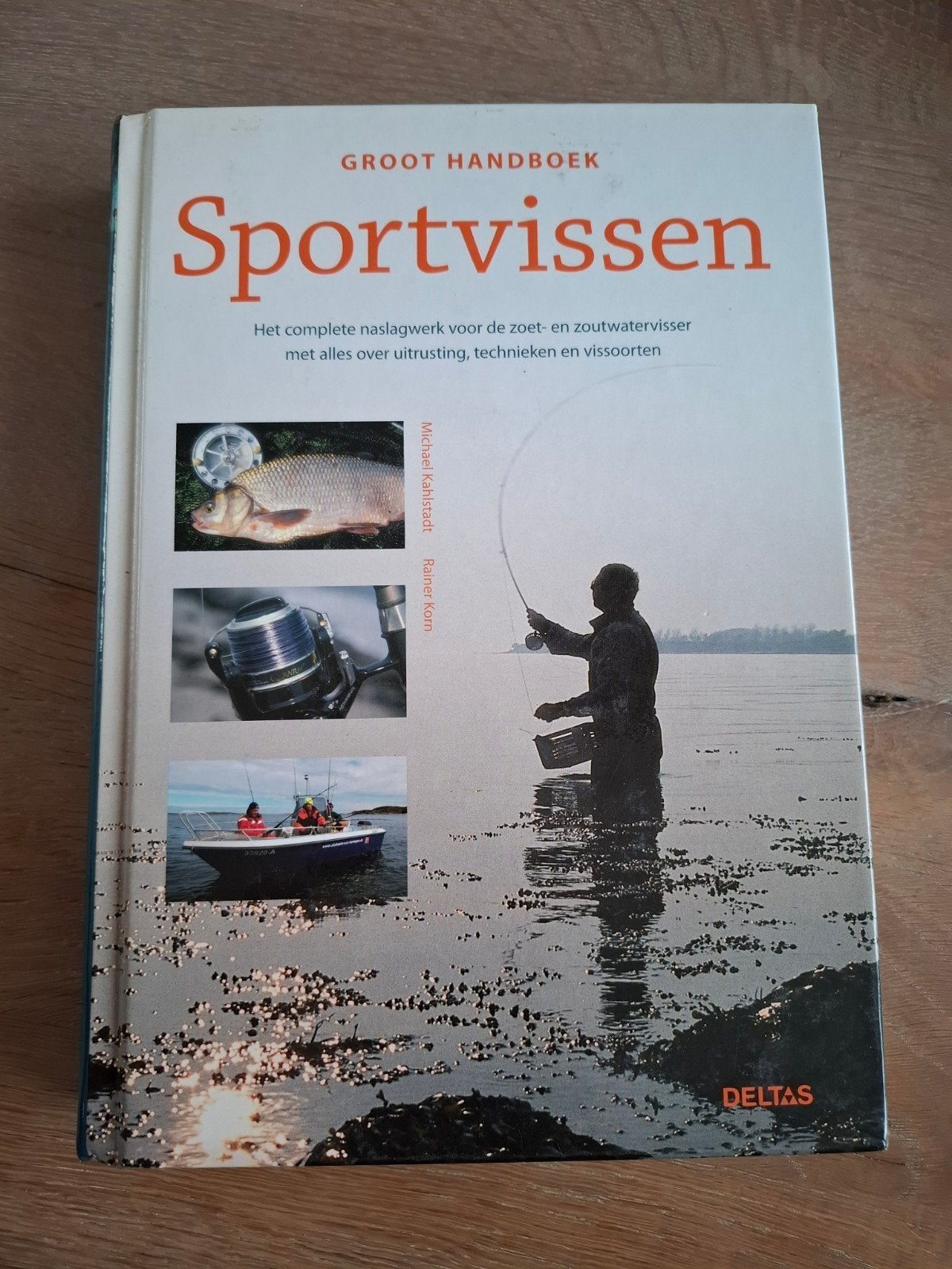 Groot Handboek Sportvissen: Zoet- en Zoutwatervisser, Ophalen of Verzenden, Gelezen, Michael Kahlstadt, Rainer Korn, Watersport en Hengelsport