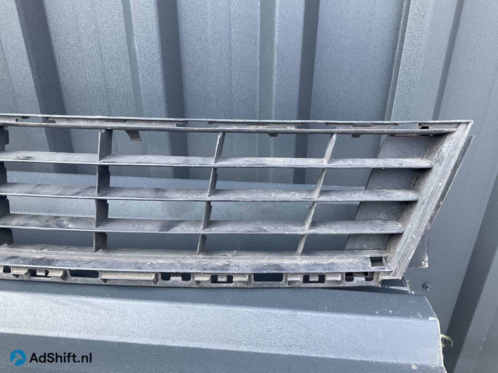 Bumper Grill Renault CLIO 3 08-2011 2005952C Onderrooster RE, Auto-onderdelen