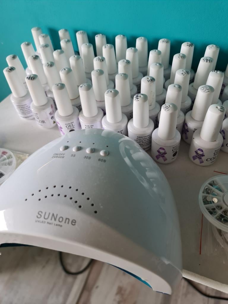 Grote set gel nagellak met UV/LED lamp, Ophalen, Overige kleuren, Zo goed als nieuw, Handen en Nagels
