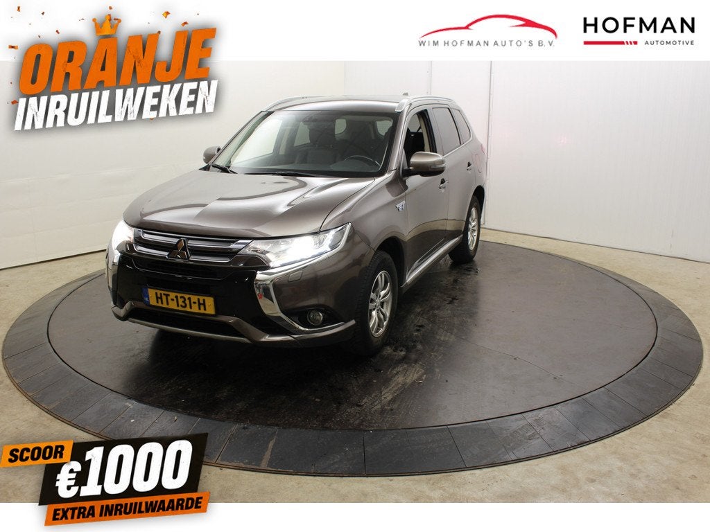 Mitsubishi Outlander 2.0 PHEV Business Edition APK 12-2026 N, Auto's, Mitsubishi, 1998 cc, 4 cilinders, 1820 kg, Bedrijf