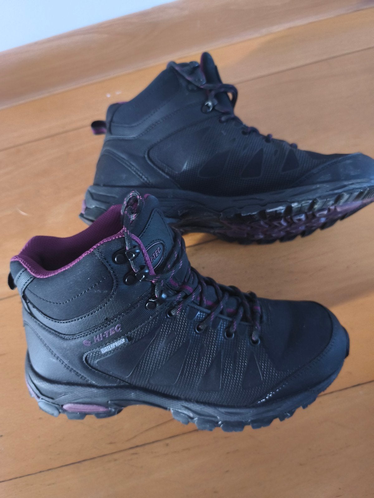 Hi-Tec dames waterproof wandelschoenen - Maat 40, Ophalen of Verzenden, Gebruikt, Schoenen
