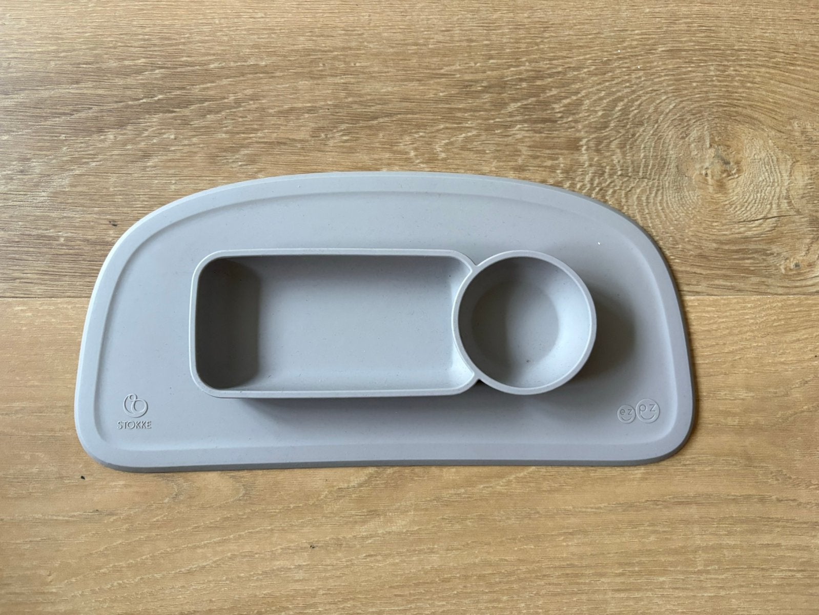 Stokke ezpz siliconen placemat voor Tripp Trapp Tray – grijs, Ophalen of Verzenden, Zo goed als nieuw