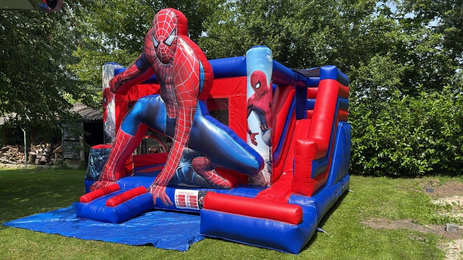Te huur superhelden spiderman springkussen, Hobby en Vrije tijd, Feestartikelen | Verhuur, Ophalen, Nieuw, Overige
