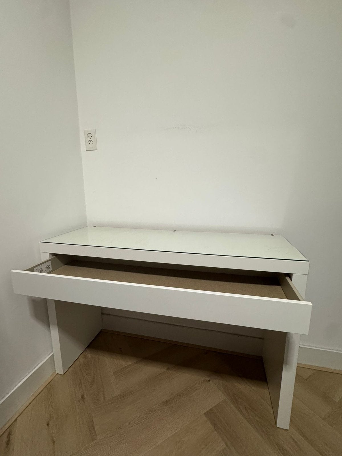 Ikea malm toilettafel, Huis en Inrichting, Tafels | Kaptafels, Ophalen, Zo goed als nieuw, 50 tot 100 cm, Minder dan 100 cm