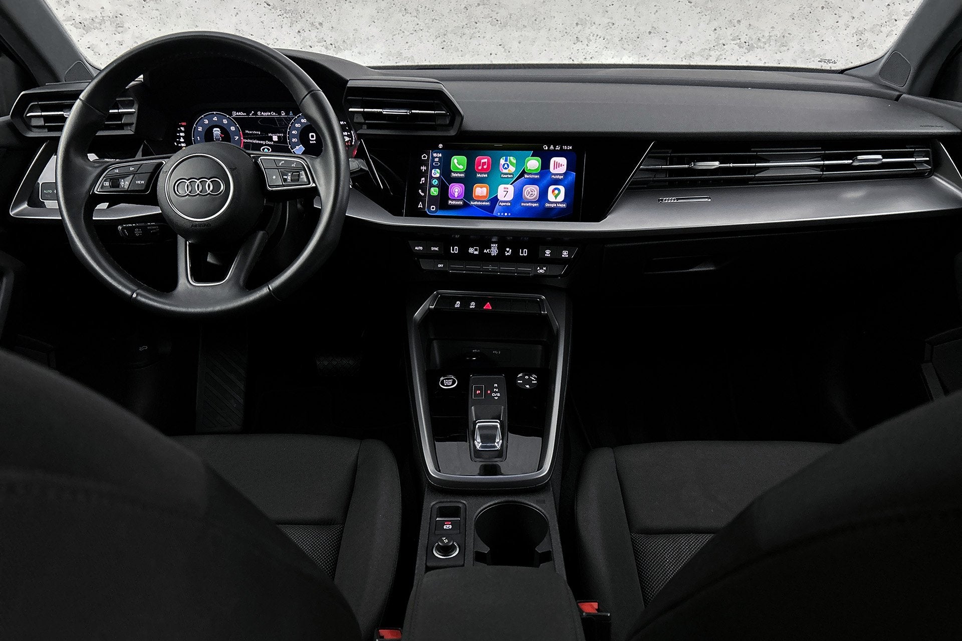 Foto 2 van Audi A3 Sportback 30 TFSI Pro Line | LED koplampen | Adaptie