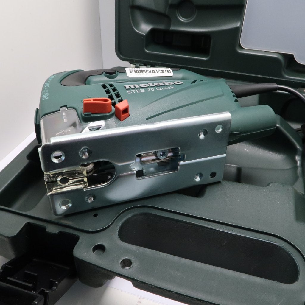 Metabo STEB 70 Quick Decoupeerzaag | in Zeer Nette Staat, Metabo, Zo goed als nieuw, Support@metabo.com, Metabo Corporation, Metabo-Werke GmbH, 
72622 NÃ¼rtingen
Germany