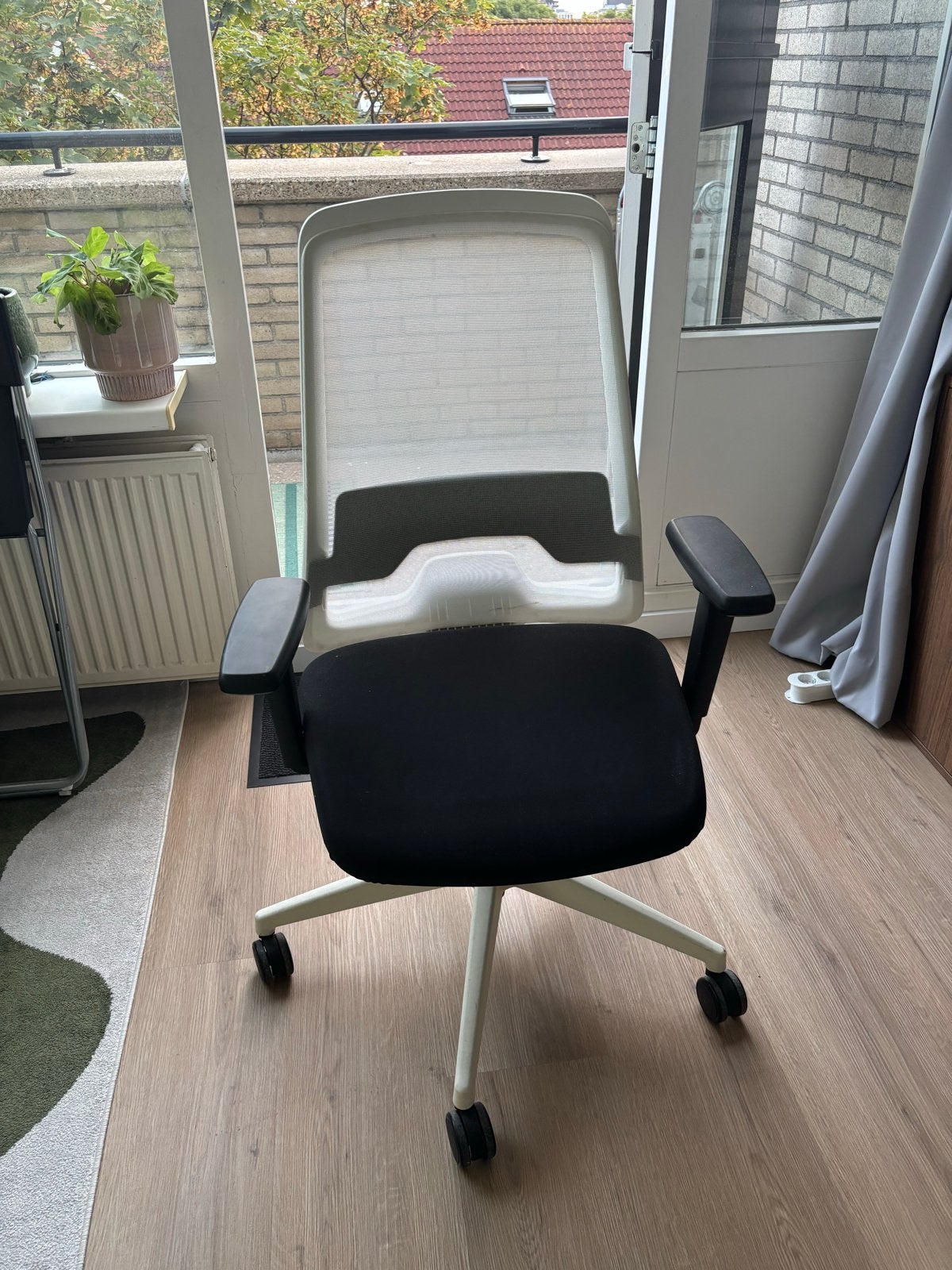 Interstuhl EVERYis1 182E Ergonomische Bureaustoel, Huis en Inrichting, Ophalen, Gebruikt, Zwart, Bureaustoel