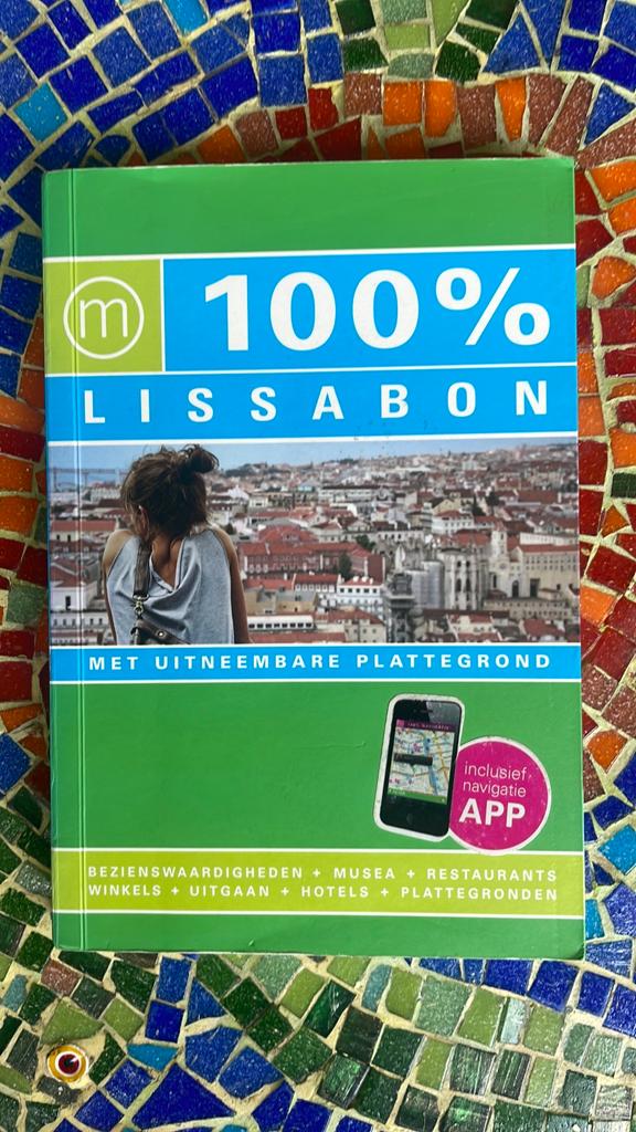 Lennaert Scholten - 100% Lissabon, Boeken, Reisgidsen, Overige merken, Budget, Europa, Ophalen of Verzenden