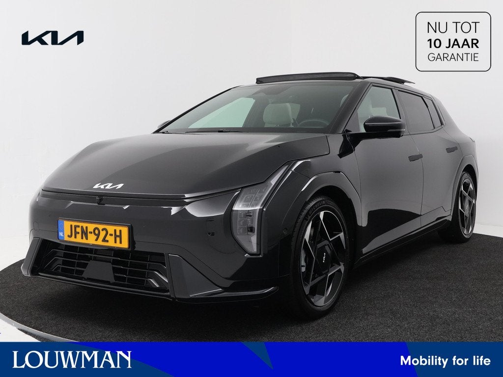 Kia EV4 GT-PlusLine 81.4 kWh (bj 2025, automaat), Auto's, Kia, Zwart, Zwart, Adaptive Cruise Control, 204 pk