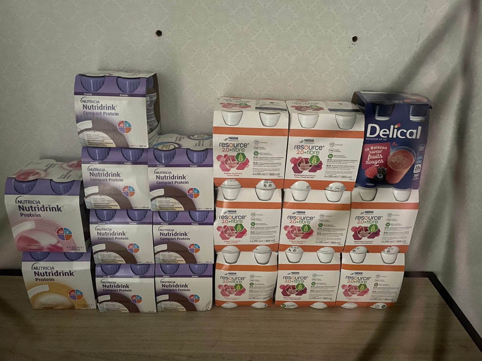Resource flesjes en nutridrink te koop: 4,- per pak, Ophalen of Verzenden