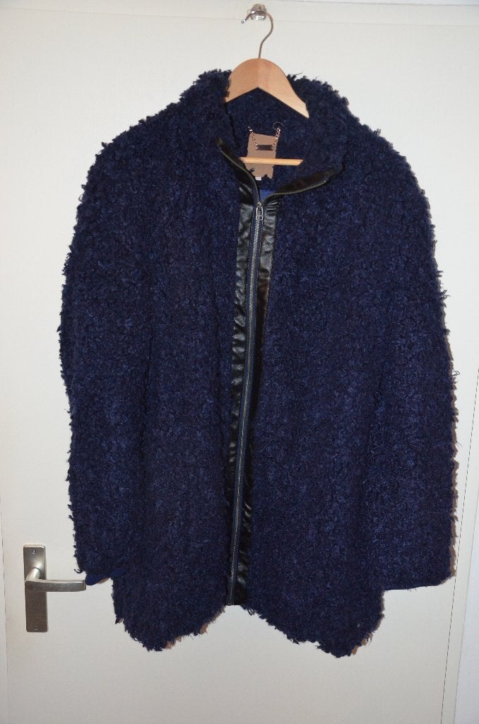 mooie nieuwe donkerblauwe teddy jas maat 50 Wehkamp's Own, Blauw, Maat 46/48 (XL) of groter, Nieuw, Ophalen of Verzenden