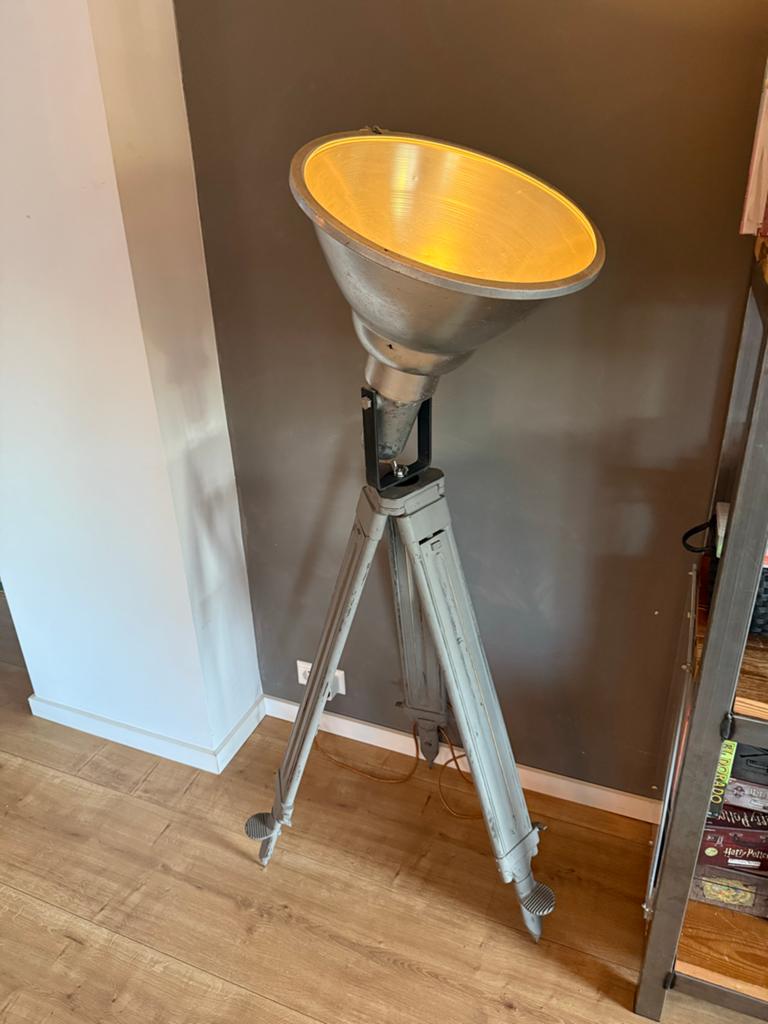 Unieke echte industiele vloerlamp met statief, Ophalen, 150 tot 200 cm