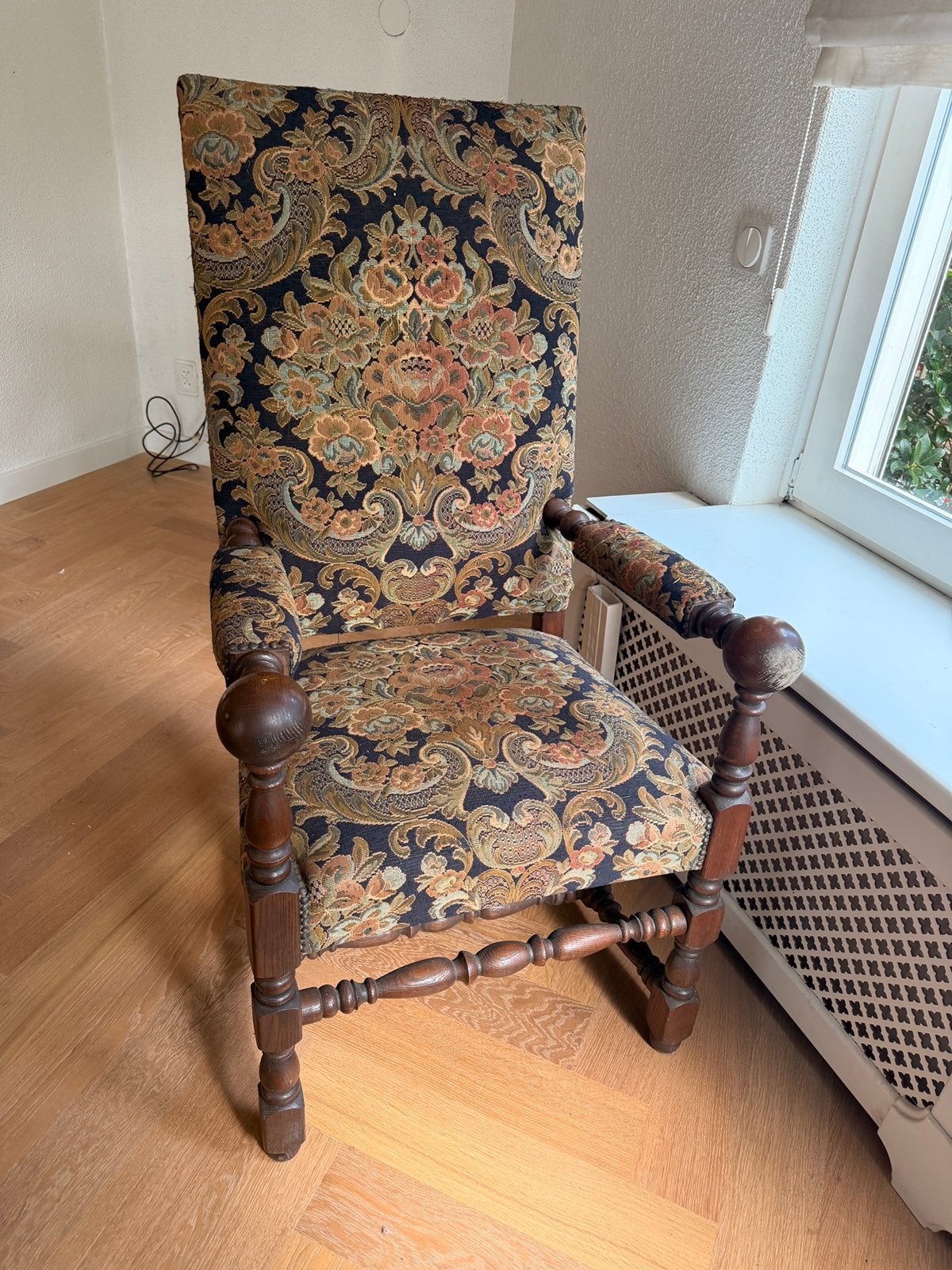 Prachtige vintage houten fauteuil, Huis en Inrichting, Ophalen, Gebruikt, Minder dan 75 cm, 50 tot 75 cm