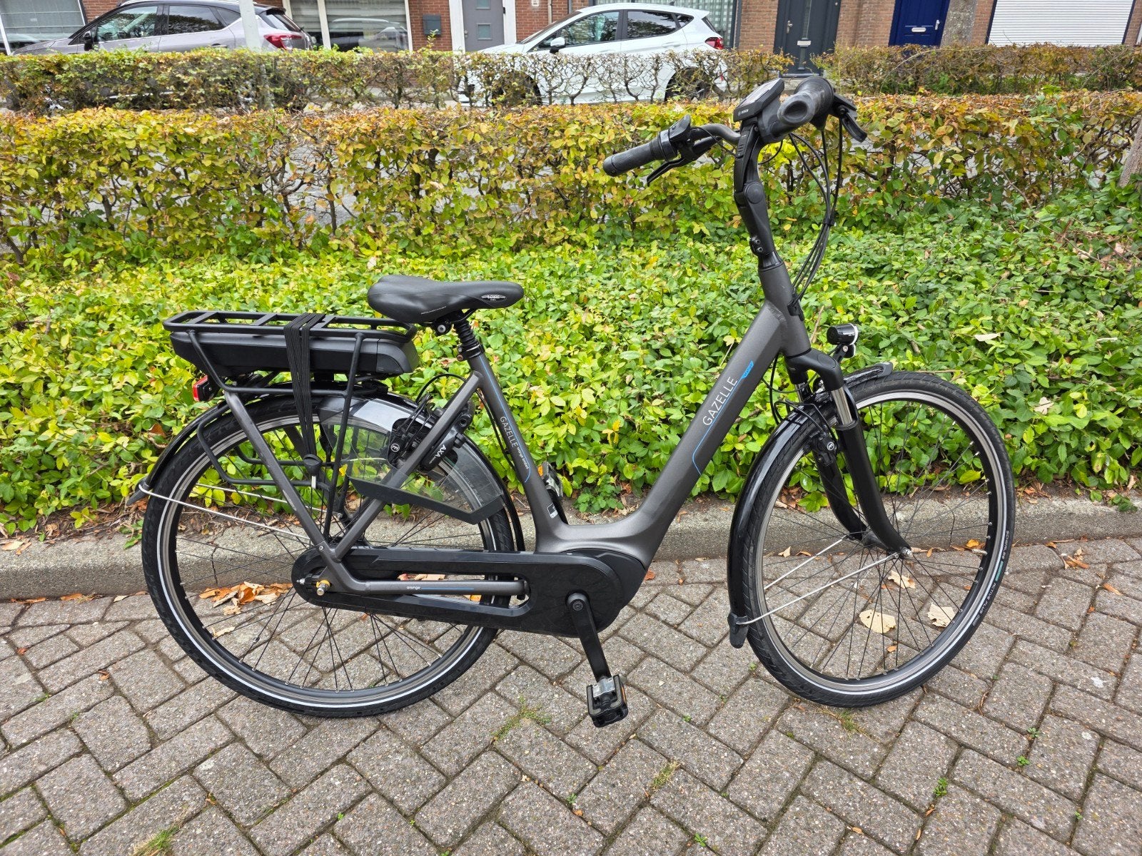 Keurig nette Gazelle Orange Limited met Bosch middenmotor