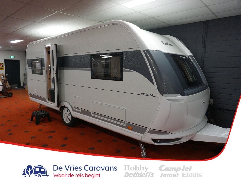 Hobby De Luxe 540 UL Vloerverwarming, 2x bed., Rondzit, Hobby, Ringverwarming, Bedrijf