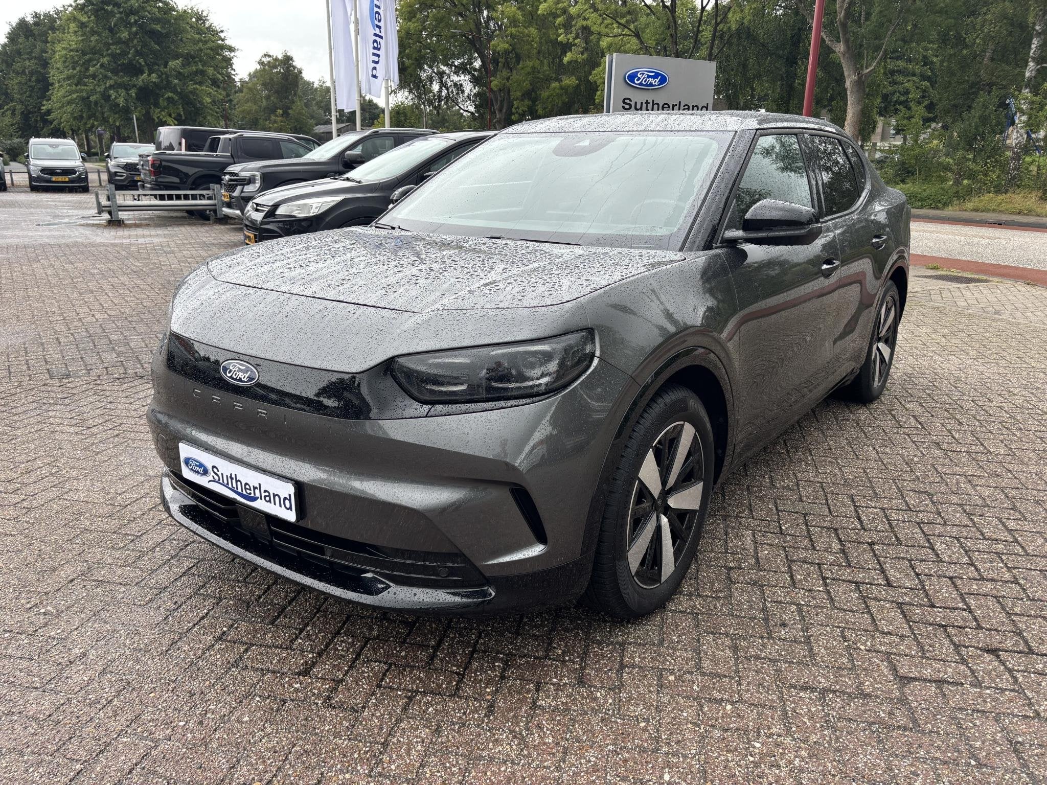 Ford Capri Select Extended Range RWD 77 kWh Navigatie | Acht, Auto's, Automaat, Achterwielaandrijving, Overige modellen, Leder en Stof