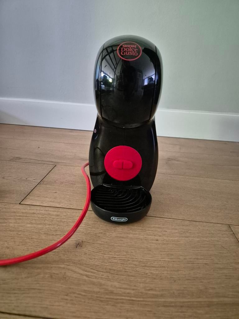 Delonghi Dulce Gusto koffiezetapparaat - Zo goed als nieuw, Ophalen, Zo goed als nieuw, Koffiemachine