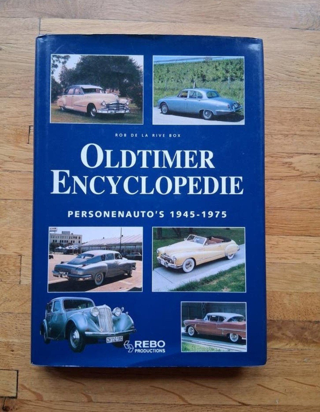Oldtimer encyclopedie
Personenauto's 1945 / 1975

Fotoboek, Boeken, Ophalen of Verzenden, Zo goed als nieuw, Overige merken