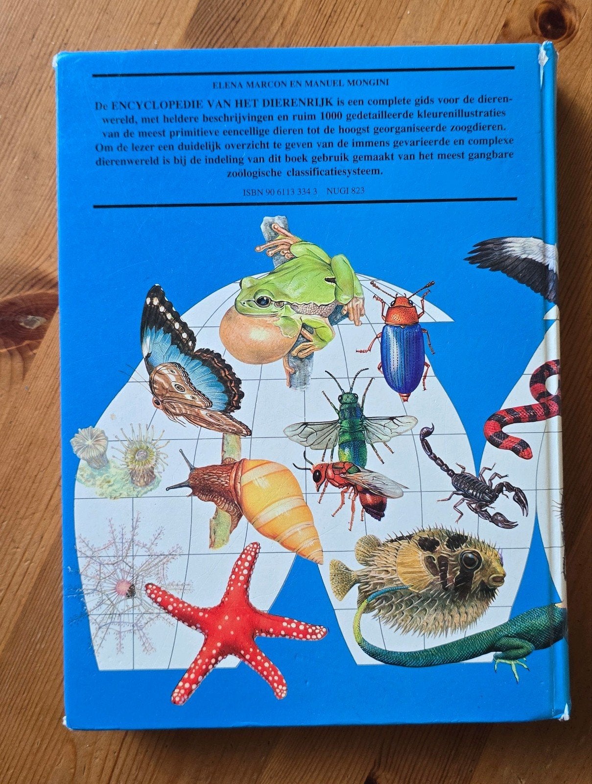 Encyclopedie van het Dierenrijk - Compleet overzicht, Boeken, Gelezen, Ophalen of Verzenden, Dieren, Elena Marcon en Manuel Mongini