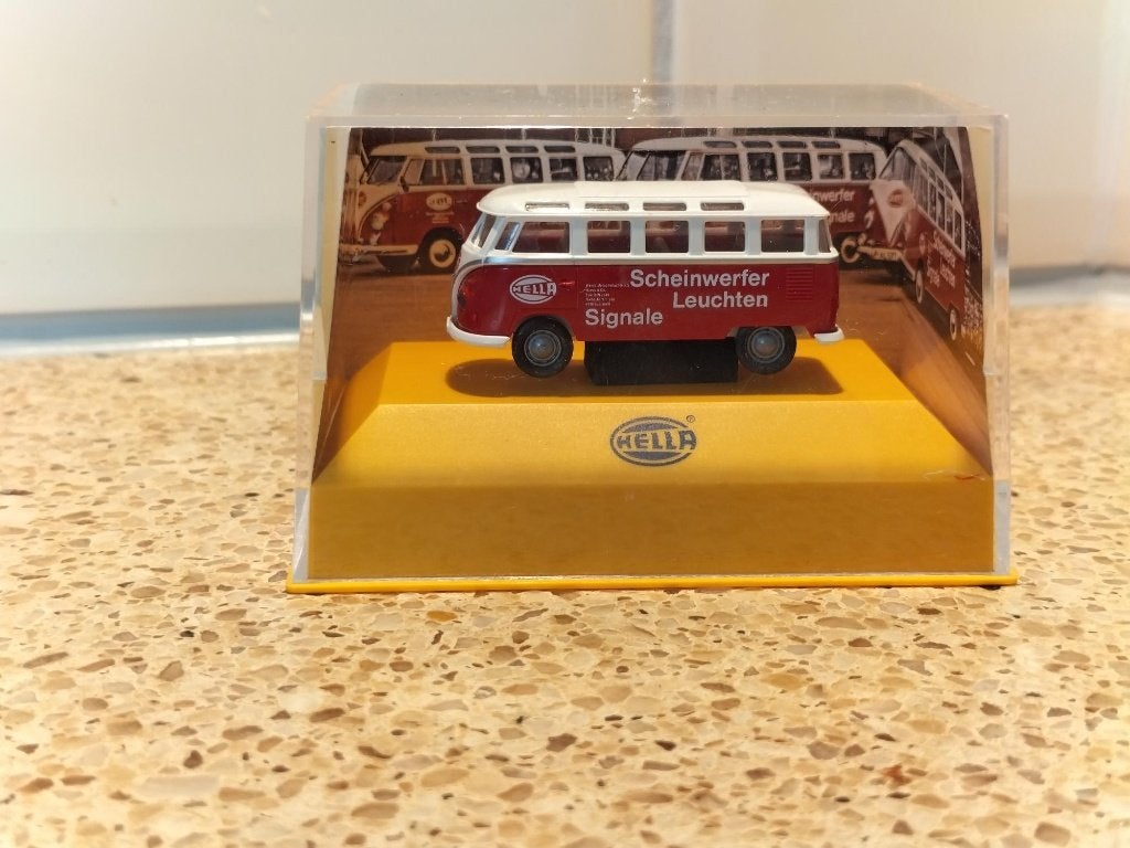 Nieuw in doos Brekina VW Samba bus (H0) Scheinwerfer Hella, Ophalen of Verzenden, Nieuw, Bus of Vrachtwagen, Brekina