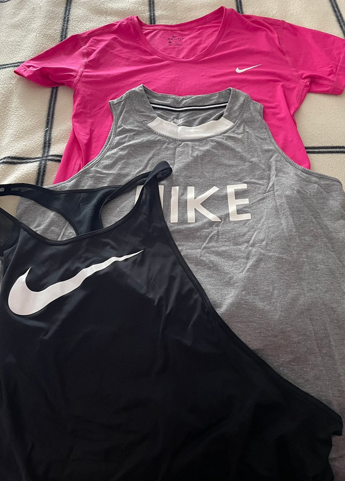 Nike sportkleding set (2stuks) - L/XL Dri-Fit, Maat 42/44 (L), Ophalen of Verzenden, Fitness of Aerobics, Grijs