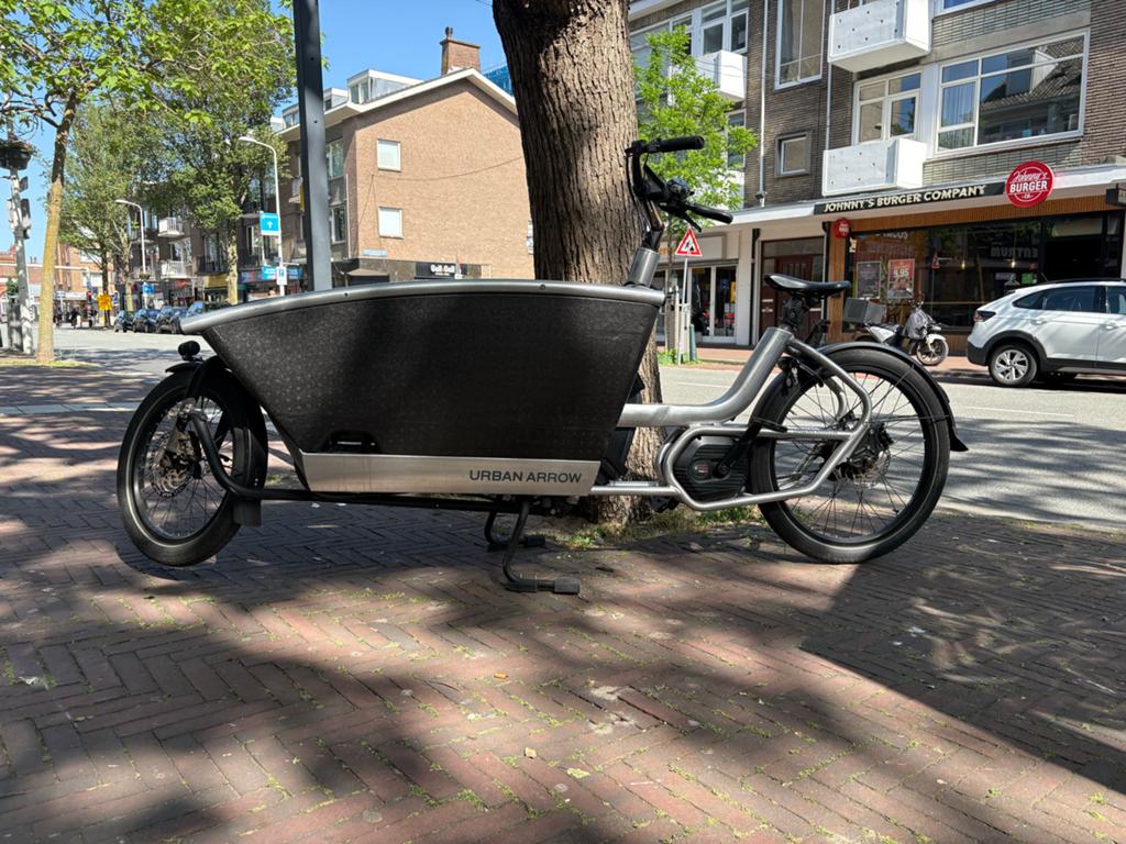 Urban Arrow Anniversary Edition - Bosch Cargoline Motor 85NM, Gebruikt, 3 kinderen, Huif, Schijfrem