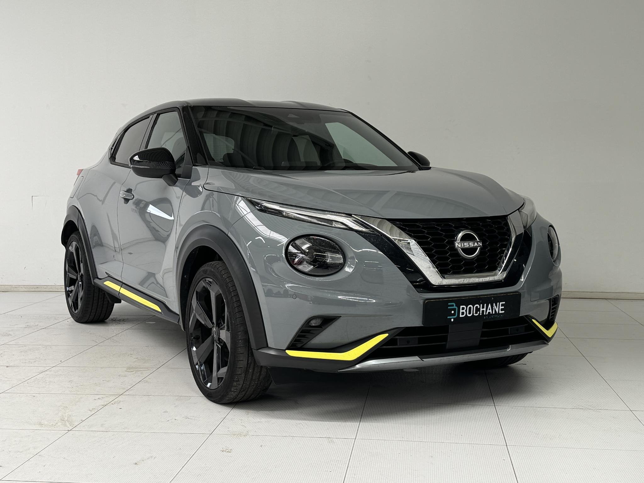 Foto 9 van Nissan Juke 1.0 DIG-T Kiiro | Navigatie | Camera | Lichtmeta