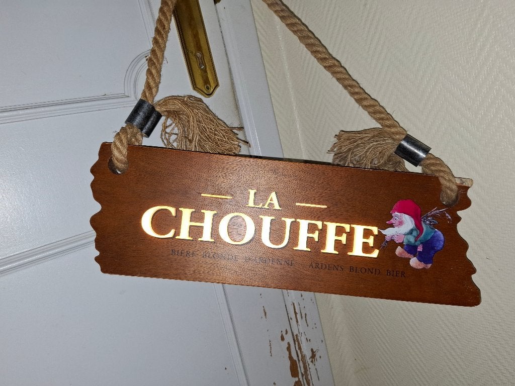 lichtreclame La chouffe bier, Verzamelen, Merken en Reclamevoorwerpen, Nieuw, Lichtbak of (neon) lamp, Ophalen of Verzenden